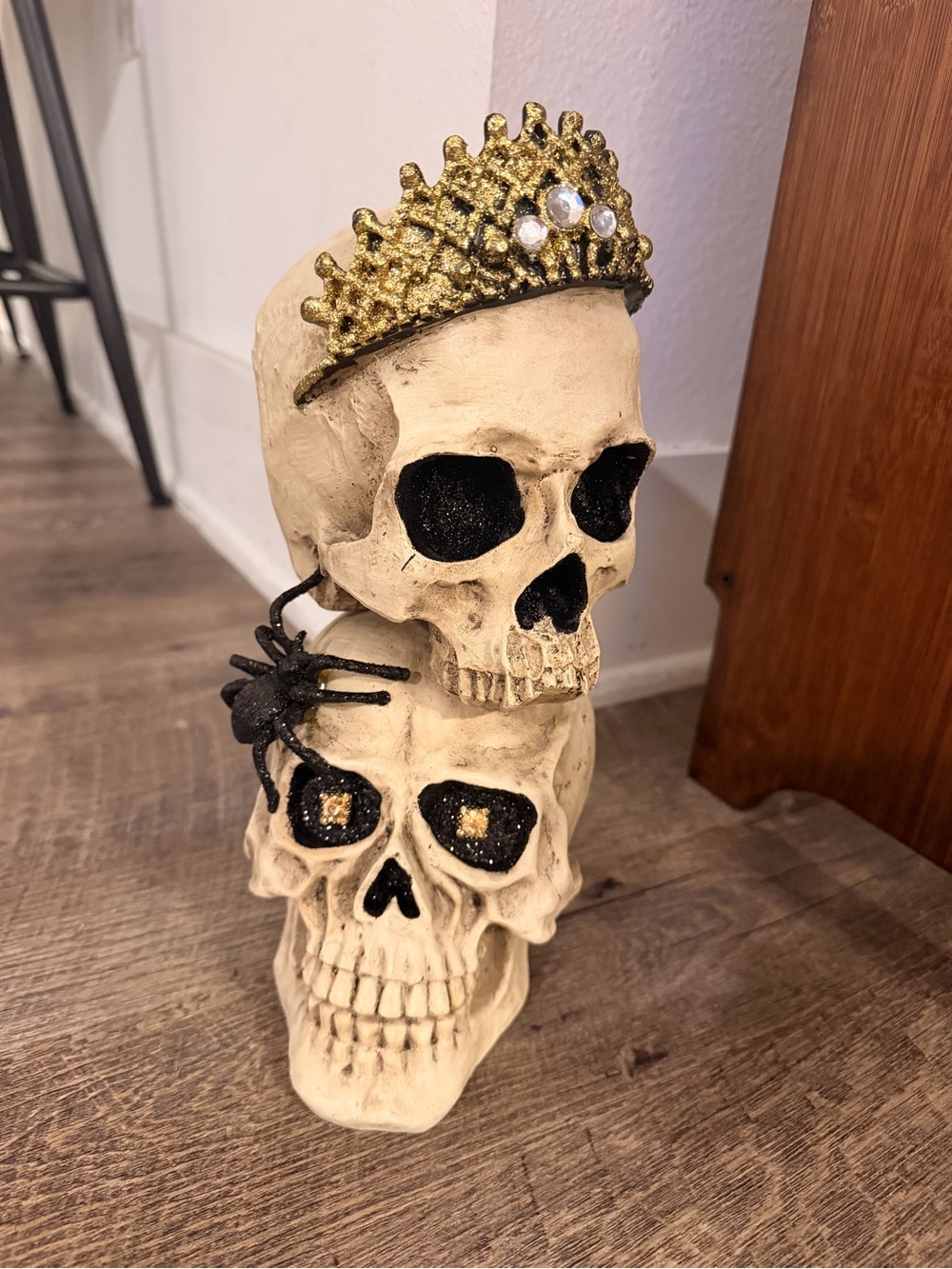 JCPenney Home Jeweled Double Skull Crown Halloween Decor 11.25”